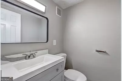 738 Dunaire Way, Jonesboro, GA 30238 - Photo 19