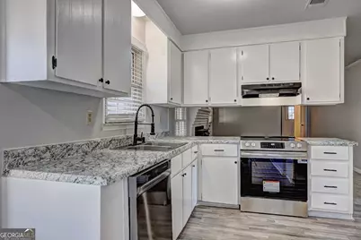 105 Mitchell Court, Warner Robins, GA 31093 - Photo 11