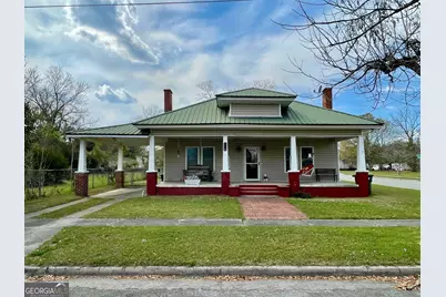297 N Rountree Street, Metter, GA 30439 - Photo 1