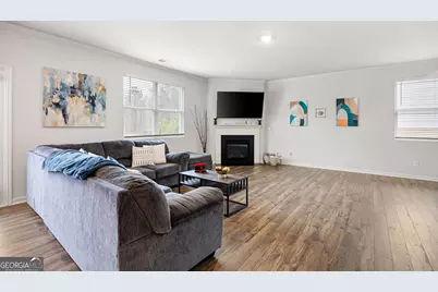 3135 Ellenton Drive, Lithia Springs, GA 30122 - Photo 9