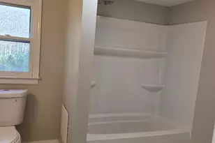 10 Archer St, Toccoa, GA 30577 - Photo 9