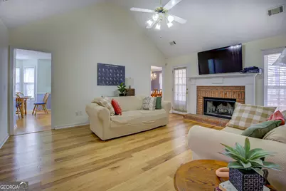 160 Vinnys Way, Covington, GA 30014 - Photo 15