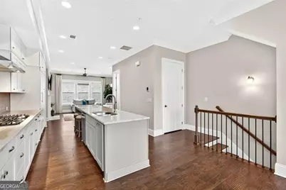 6747 Encore Boulevard, Atlanta, GA 30328 - Photo 7