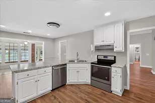 1102 Cherokee Ct, Statesboro, GA 30458 - Photo 11