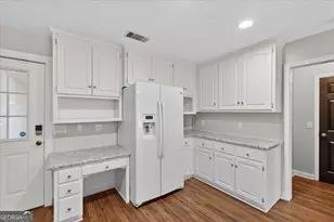 1102 Cherokee Ct, Statesboro, GA 30458 - Photo 15