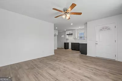 7 Jackson Street, Barnesville, GA 30204 - Photo 9