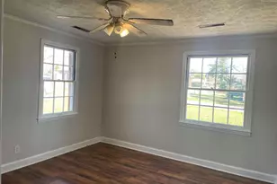 412 W 4th St, Vidalia, GA 30474 - Photo 7