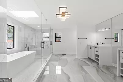 7025 Northgreen Drive, Sandy Springs, GA 30328 - Photo 17