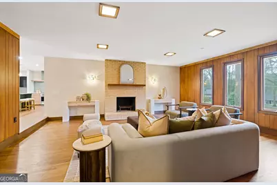 5666 Redcoat Run, Tucker, GA 30087 - Photo 9