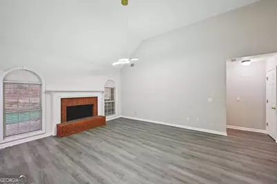 25 Castlehill Court, Covington, GA 30016 - Photo 7