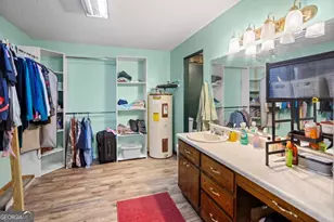 195 Mollie Bowen Ln, Cobbtown, GA 30420 - Photo 11