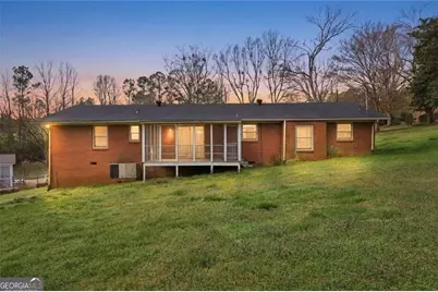 4075 Craig Place, Gainesville, GA 30507 - Photo 3