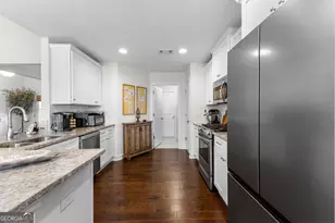 557 Lago Ct, Lagrange, GA 30241 - Photo 9