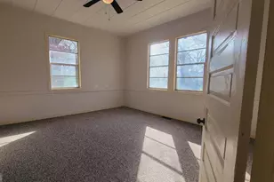 30 Edgewood Ave, Thomaston, GA 30286 - Photo 15