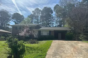 1009 Pinecrest Dr, Forest Park, GA 30297 - Photo 1