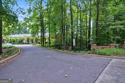 1160 Windsor Parkway #8, Atlanta, GA 30319 - Photo 33