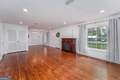 701 Van Streat, Nicholls, GA 31554 - Photo 33