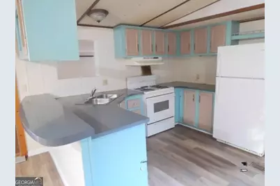 877 Paradise Park Rd, Cornelia, GA 30531 - Photo 11