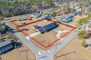 403 Rose Ln, Douglas, GA 31533 - Photo 11