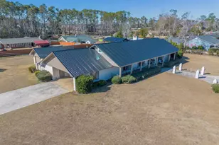 403 Rose Ln, Douglas, GA 31533 - Photo 13