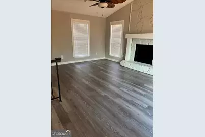 5441 Biffle Court, Stone Mountain, GA 30088 - Photo 3