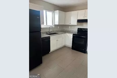 5441 Biffle Court, Stone Mountain, GA 30088 - Photo 5