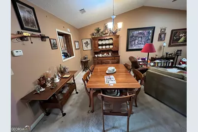7159 Woodridge Lane, Union City, GA 30291 - Photo 15