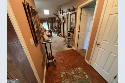 7159 Woodridge Lane, Union City, GA 30291 - Photo 9