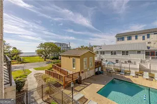 1015 Beachview Dr, Saint Simons, GA 31522 - Photo 15