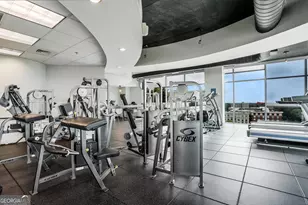 250 Pharr Rd NE, Atlanta, GA 30305 - Photo 37
