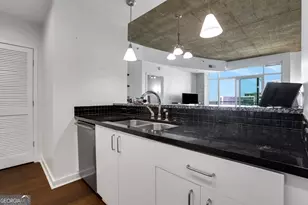 250 Pharr Rd NE, Atlanta, GA 30305 - Photo 5