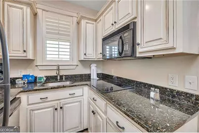 1015 Beachview Drive #306, Saint Simons, GA 31522 - Photo 3