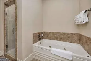 1015 Beachview Dr, Saint Simons, GA 31522 - Photo 11