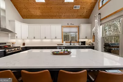 156 Ridgecrest Court, Ellijay, GA 30540 - Photo 5