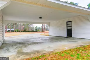 708 Miles Rd, Baxley, GA 31513 - Photo 39
