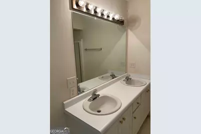 1015 Holly Drive #804, Gainesville, GA 30501 - Photo 11