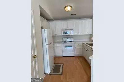 1015 Holly Drive #804, Gainesville, GA 30501 - Photo 7