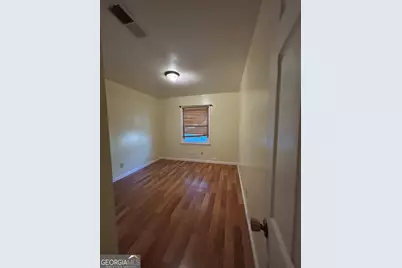 935 Slash Pine Road, Forest Park, GA 30297 - Photo 5