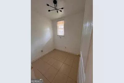 935 Slash Pine Road, Forest Park, GA 30297 - Photo 9