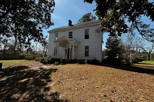 301 Cleveland St, Thomson, GA 30824 - Photo 1