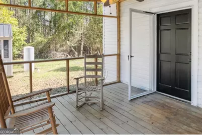 17332 Old River Road N, Garfield, GA 30425 - Photo 5