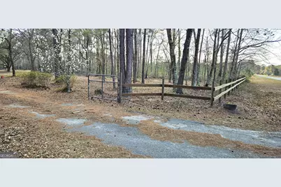 1851 I G Lanier Road, Pembroke, GA 31321 - Photo 3