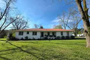 2971 Crest Hwy, Thomaston, GA 30286 - Photo 1