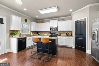 190 Tudor Way, Senoia, GA 30276 - Photo 11