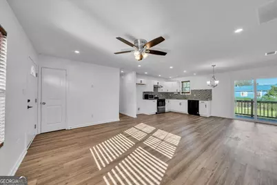 3330 E Royal Court, Macon, GA 31217 - Photo 9