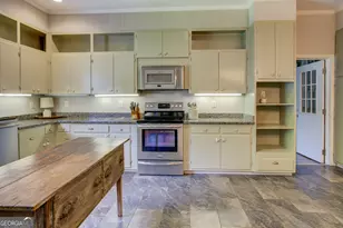 88 College St, McDonough, GA 30253 - Photo 21