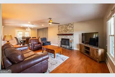 2845 Brookton Lane SE, Dacula, GA 30019 - Photo 9