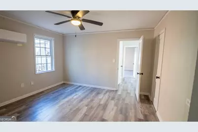 2541 Jewel Street, East Point, GA 30344 - Photo 17