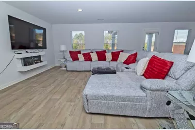 244 Overlook Road, Walnut Grove, GA 30014 - Photo 3