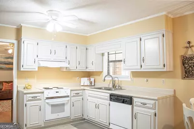 306 Meadowlark Circle, Statesboro, GA 30461 - Photo 7